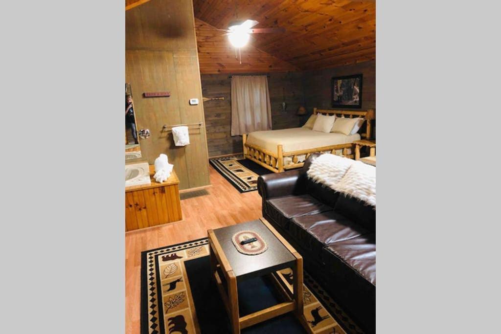 The Fishing Hole Cabin - Sage Vacations Gatlinburg Kültér fotó