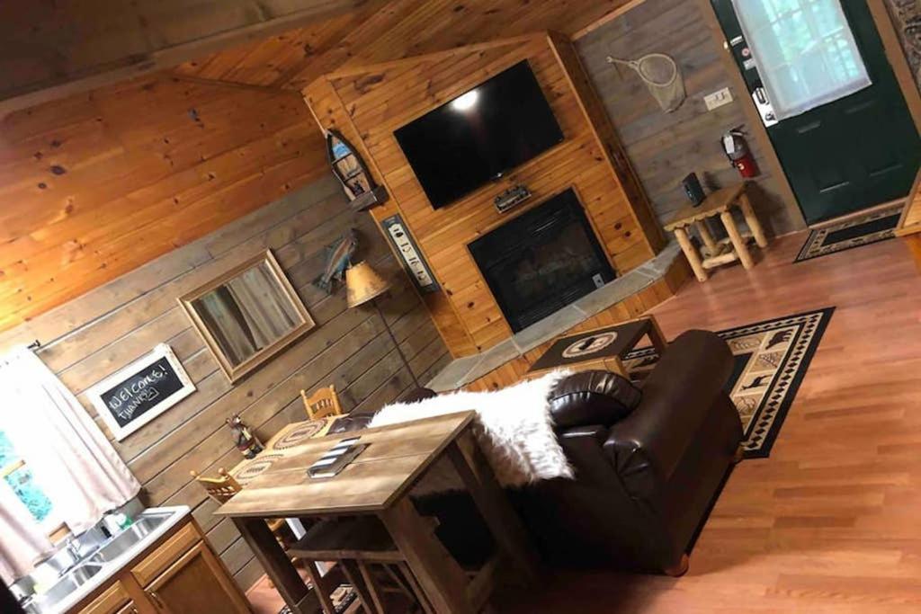 The Fishing Hole Cabin - Sage Vacations Gatlinburg Kültér fotó