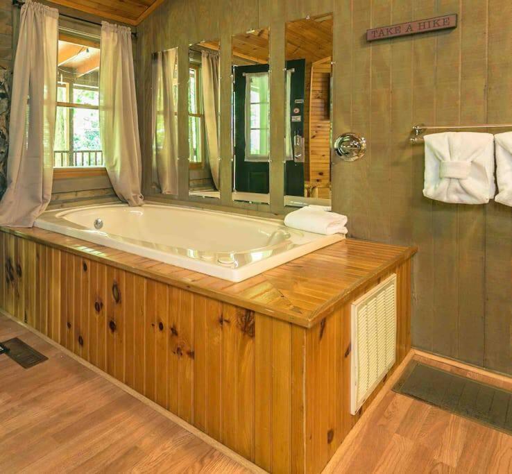 The Fishing Hole Cabin - Sage Vacations Gatlinburg Kültér fotó